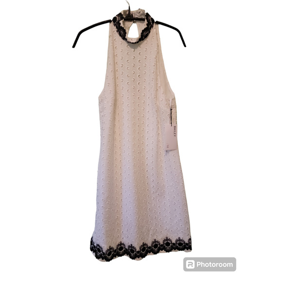 Bailey 44 Dresses & Skirts - NWT Bailey 44 Dress Sz Small High Neck Sleeveless Lined White Eyelet Black Trim